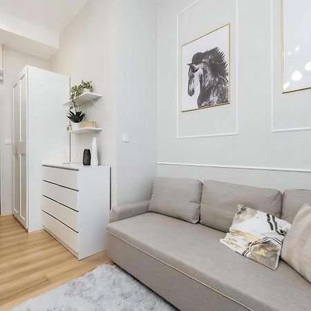 Q2 Warsaw Apartments Luaran gambar